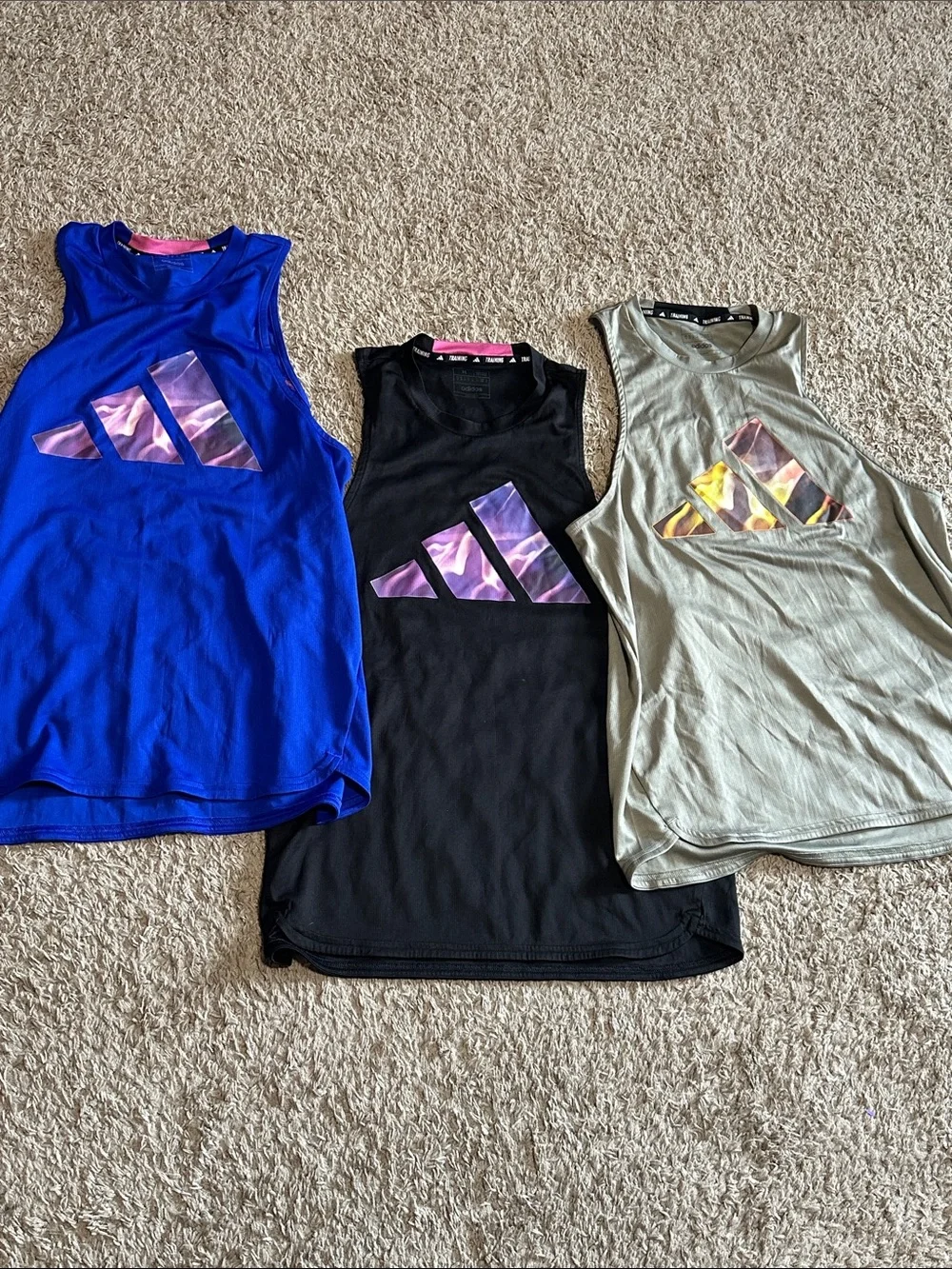 Set of 3 D4M Moisture-Wicking HIIT Training Tank Top